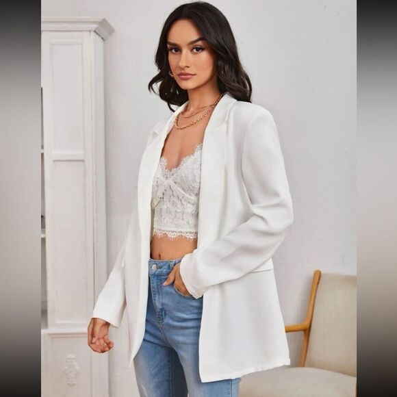 SHEIN Jackets & Blazers - SHEIN Privé Peak Collar Flap Detail Solid Blazer New